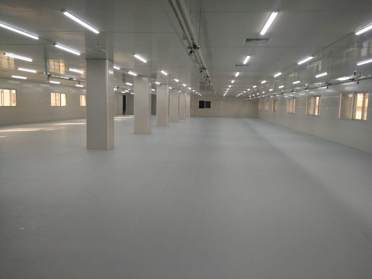 佛山環(huán)氧薄涂地坪(啞光型)施工方案2.png 佛山環(huán)氧薄涂地坪(啞光型)施工方案2.png